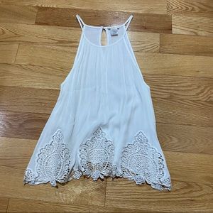 White linen tank detailed trim